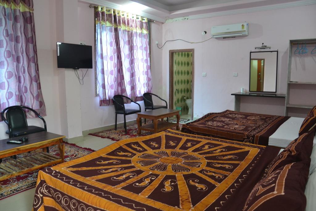 Anandam Palace Pushkar Habitación foto